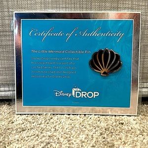 Limited Series, Disney Little Mermaid Collectable Pin